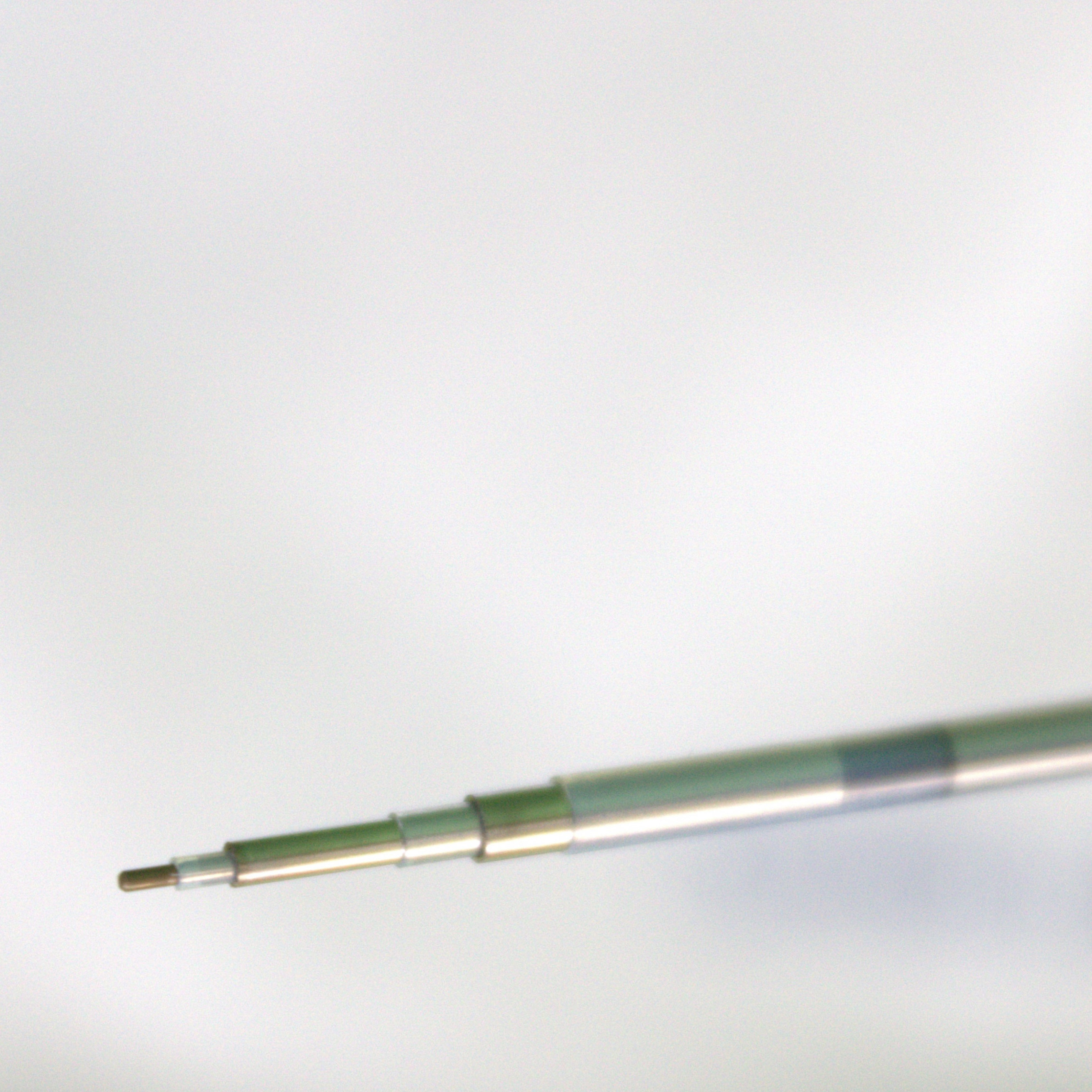 Detalle de la punta de la sonda rf-max mostrando la construcción del electrodo
